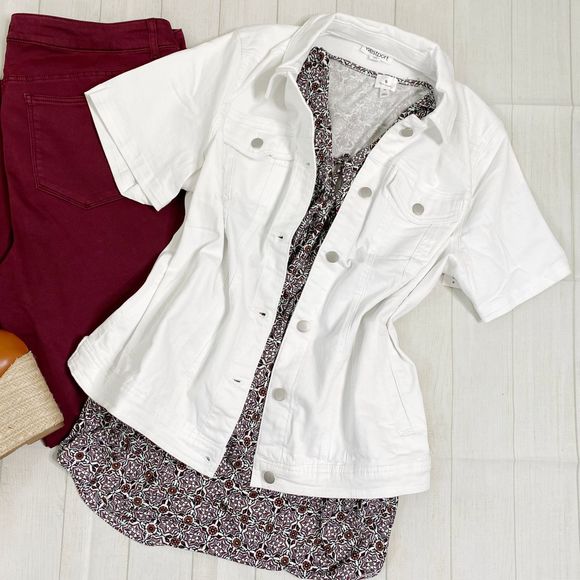 NWT Westport White Stretchy Jean Jacket - Picture 2 of 8